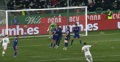 东契奇：我们应该回看下八连胜的表现，我们有点自满了