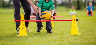 艾维谈复出：感恩回来打球，休息太久花了点时间才适应过来